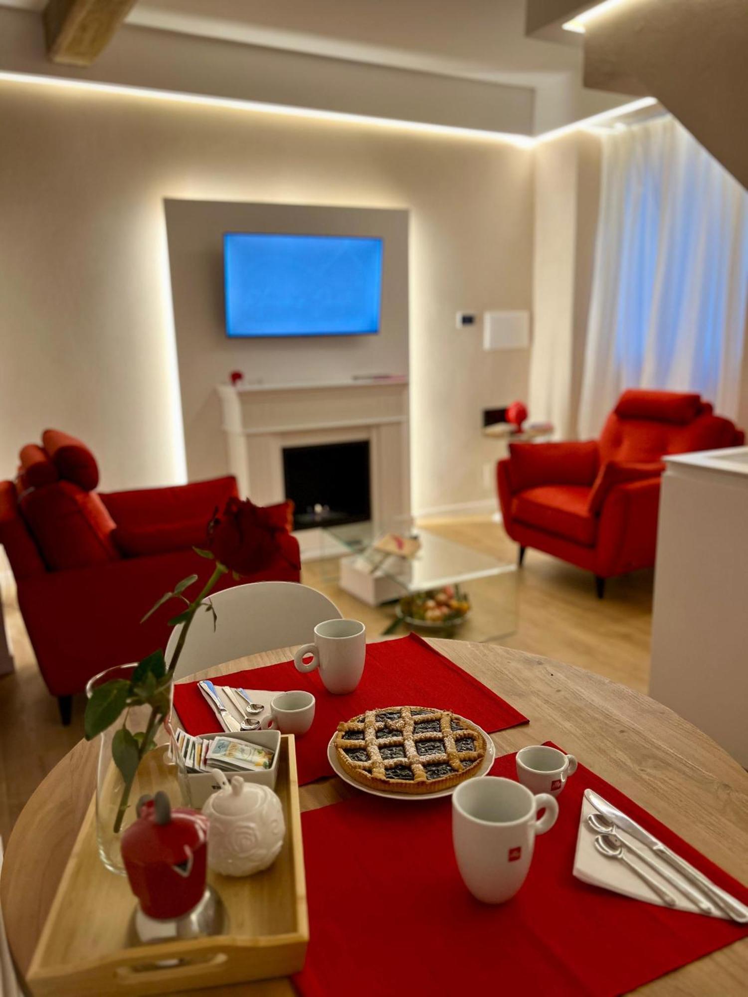 Elena'S Suite Sutri Eksteriør billede